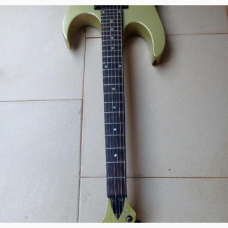 Electric Lead Guitar