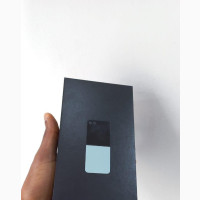 New Samsung Galaxy Z Flip 5 256 GB