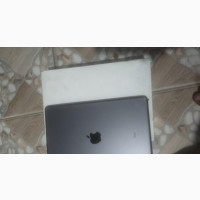 Apple iPad 10.2 (2019) 128 GB Gray
