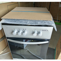 Maxi 4 Burner Black Gas Cooker - Brand New