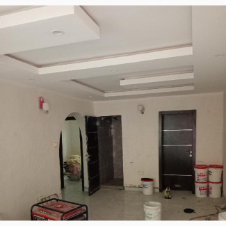 3bdrm Block of Flats in Off Toyin Street for rent