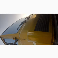 Mercedes 1117 Truck- YELLOW 8 Bolt