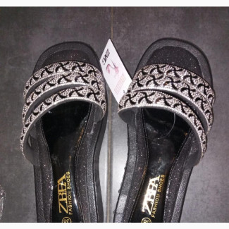 ZAZG Classic Women#039;s Slippers - Brand New, Affordable Price