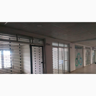 Newly-Built Shop for Rent