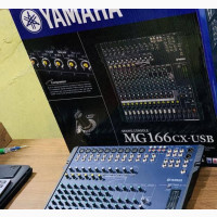 MG 16 CX Yamaha Mixer