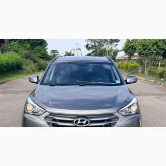 Hyundai Santa Fe SE AWD 2018 Gray