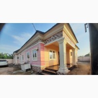 6bdrm Block of Flats in Obagie N#039;Evbhosa, Benin City for Sale