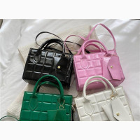 Qaza Handbags - Quality and Affordable