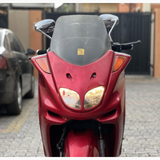 Yamaha Majesty 2012 Red