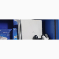 Slim Ps4 + 2 Pads + 12- 15 Games Inside