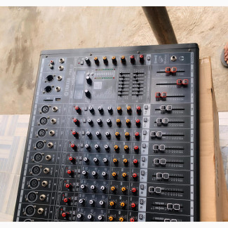 Yamaha PSM12 Channels Mixer With Built-in Amplifier, DSP