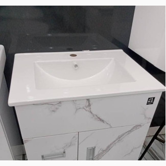 Cabinet Basin