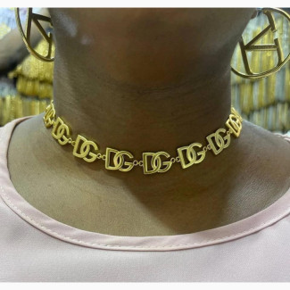 Fashionable Choker Necklace for Women