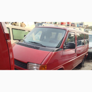 Volkswagen Transporter 2000 Red