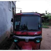 Piaggio 2019 Red