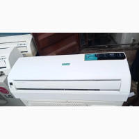 Hisense 1.5 Inverter AC - Perfect Condition with Warranty