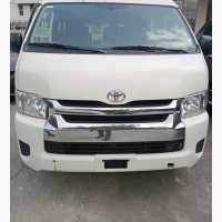 Toyota Hiace Bus