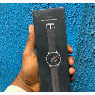 Vikusha Watch