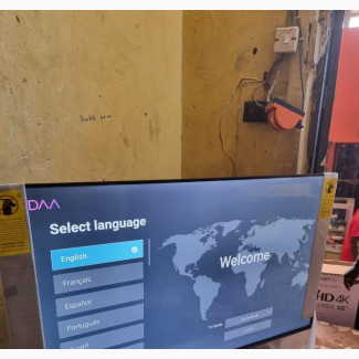 Hisense 55Smart TV with Wi-Fi Ethernet Connectivity