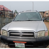 Nissan Pathfinder SE AWD SUV (3.5L 6cyl 4A) 2002 Silver