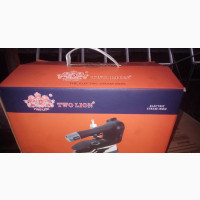 Two Lion Steam Iron