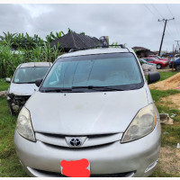 Toyota Sienna LE FWD 2006 Gray
