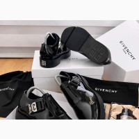 Givenchy Men#039;s Loafers in Size 40-45