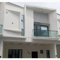 4bdrm Duplex in Olokonla for sale