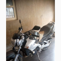 Suzuki GSR 2011 Gray - King Laz Motoz