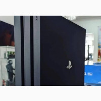 Super Neat UK Used Ps4 Pro With Complete Accessories
