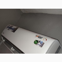 Royal Energy Savings Inverter Air-Conditioner - Almost New