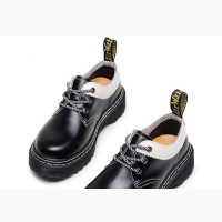 Dr Martens Boots - Stylish and Durable Unisex Footwear