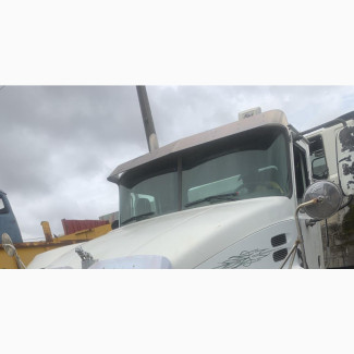 Mack Vision Trailer Head for Sale