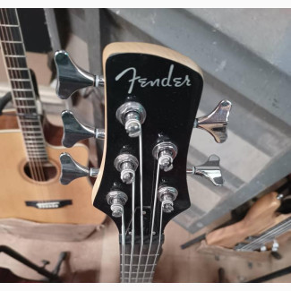 Fender 5 Strings Guitar