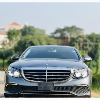 Mercedes-Benz E300 2017 Gray