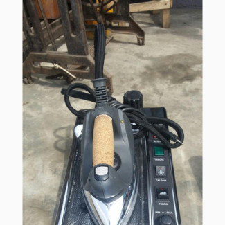 Industrial Iron Proffessional Iron Garment Steamer