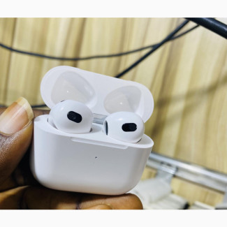 Authentic. Apple Airpod 3 (Uk)