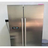 Hisense Side by Side Refrigerator Model RC-76WS 562I
