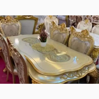 Royal Dinning Table and Chairs