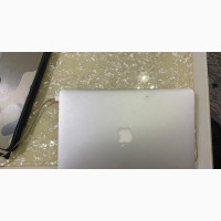 Laptop Apple MacBook Air 4GB Intel Core I5 HDD+SSD 128GB