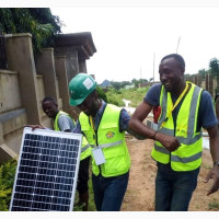 Wakatek Solar Street Lights - Complete Setup