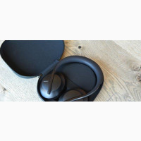 Bose NC 700 Bluetooth Headphone 700 - Brand New - Over-Ear - Black
