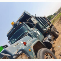 Mack 12-Tyre Truck - Nearly-New Powerhouse for Sale