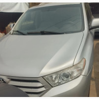 Toyota Highlander SE 2011 Silver