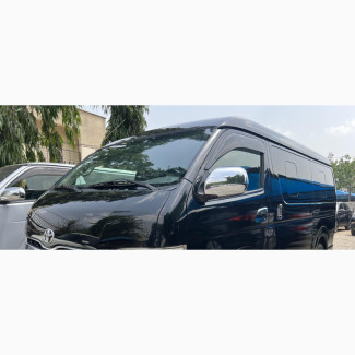 Toyota HiAce 2012 Black