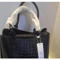 Stylish Genuine Leather Handbag for Women