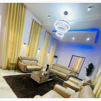 Furnished 5bdrm Duplex in Carlton Gate Estate, Agodi for Sale