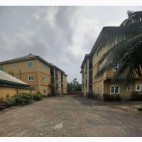 2bdrm Block of Flats in Alakahia, Near for sale