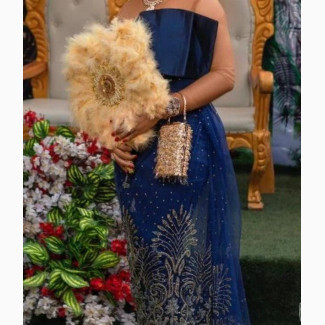 Brand New Customized Traditional Wedding Attire for Sale
