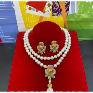 Pearl Jewelry Set - Elegant and Stylish